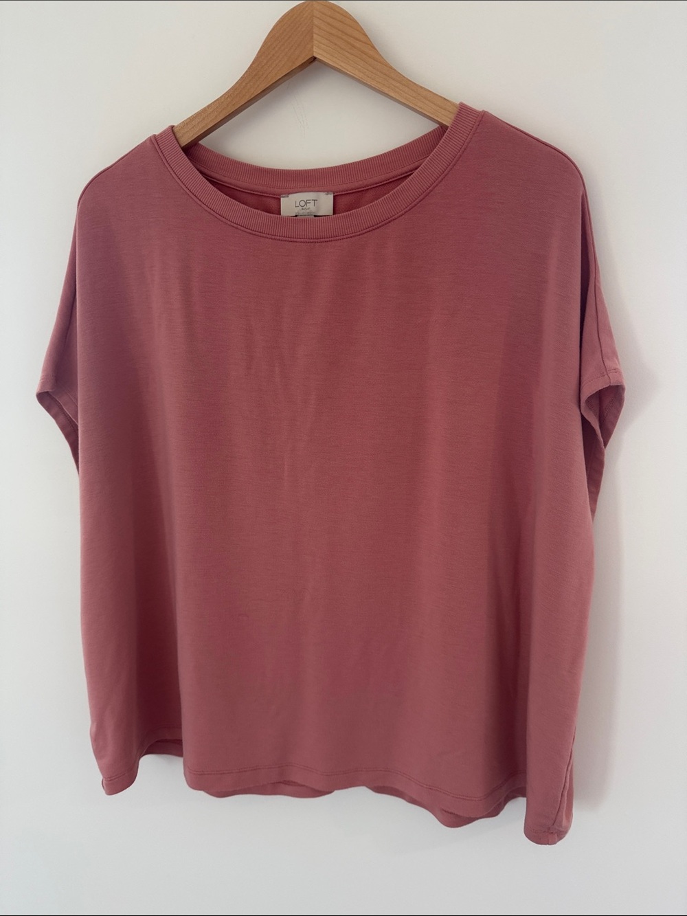 LOFT Dusty Rose Short Sleeve Crewneck Tee Size Large